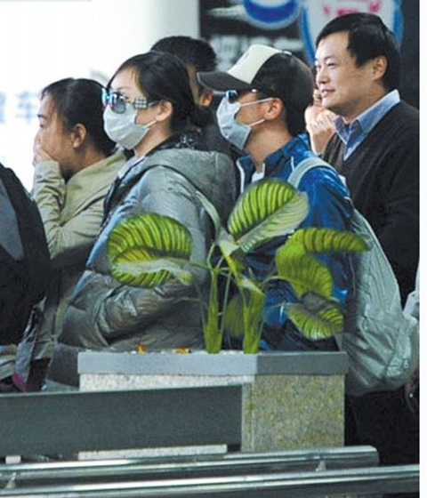 傻根王寶強(qiáng),戴一頂帽子玩土范兒